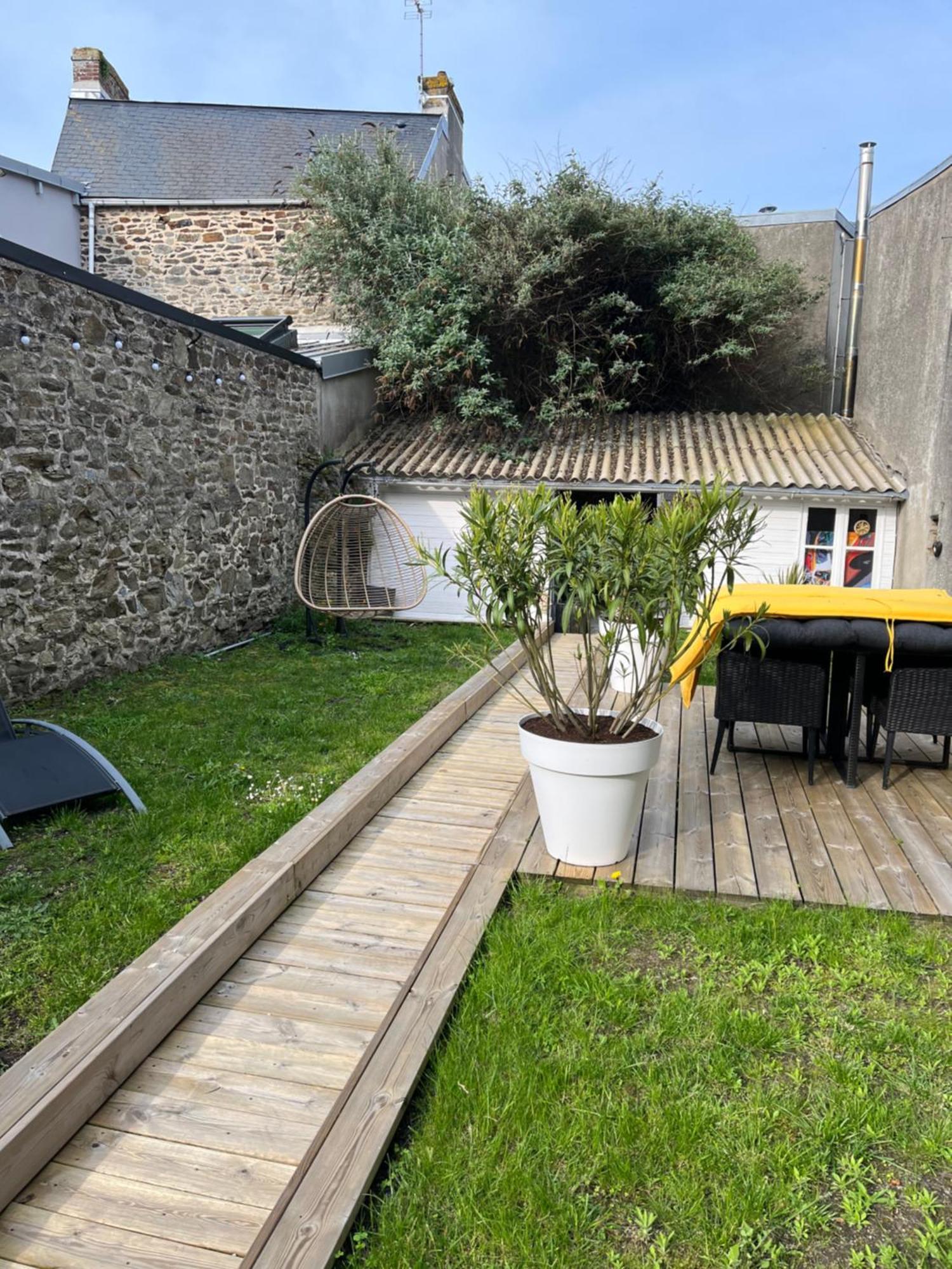 Maison De Ville Avec Jardin Clos Des Matignon Granville Buitenkant foto